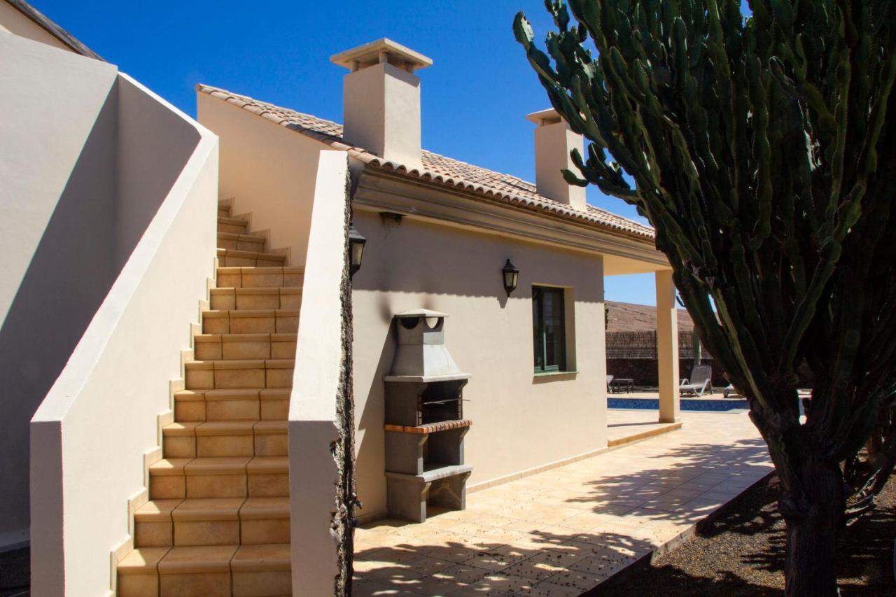 Villas Oasis Casa Vieja Ла Олива Екстериор снимка